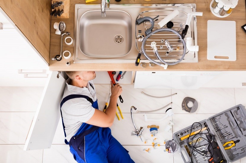 Plmber Hom 8 Tips for Choosing the Right Plumber for Your Home